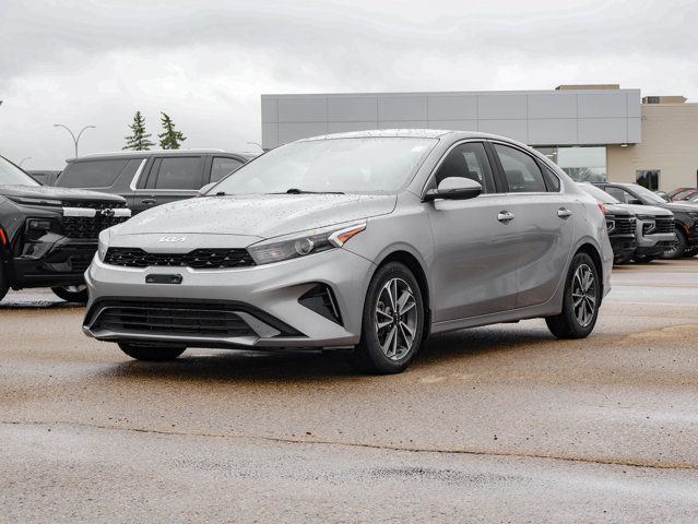 2022 Kia Forte EX 2.0L in Cars & Trucks in Edmonton - Image 4