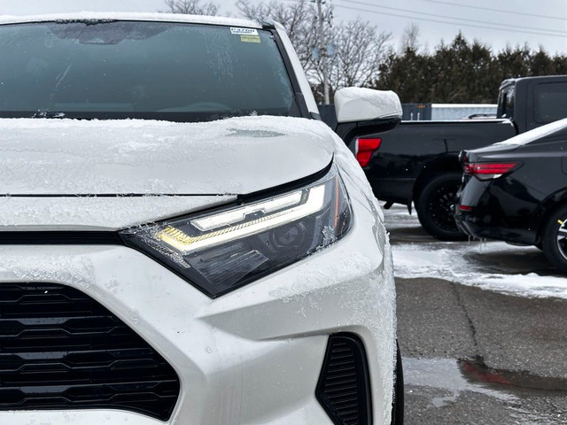 2022 Toyota RAV4 Hybrid SE | HYBRID | POWER TAILGATE | LOW KMS in Cars & Trucks in Stratford - Image 3