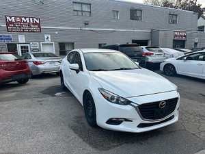 2018 Mazda 3 GS Auto