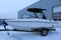 2024 Bayliner VR4 Bowrider