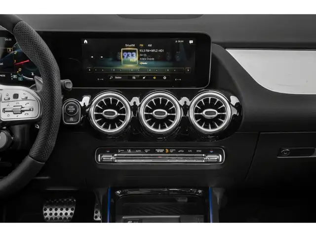 2021 Mercedes-Benz AMG GLA 45 GLA45 AMG!!! PRICED TO MOVE! dans Autos et camions dans Région de Markham/York - Image 8
