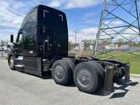 Ryder Stock ID: 299311 Transmission Type/Speed: Auto 12 Engine: DIESEL DD15 GHG'17 400/1625 Horse Po... (image 7)