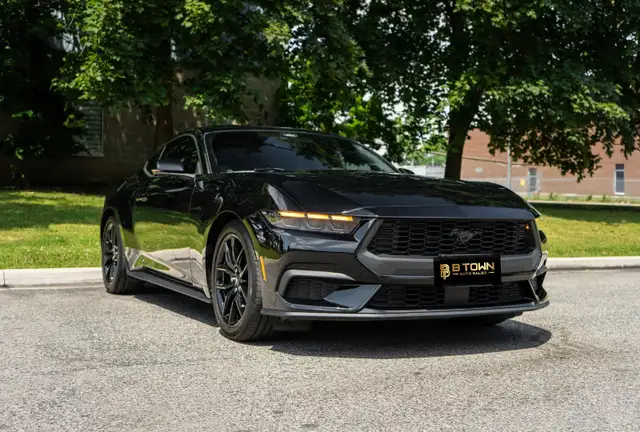 2024 Ford Mustang EcoBoost Premium in Cars & Trucks in Mississauga / Peel Region - Image 4