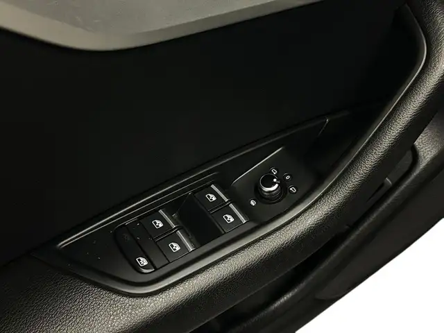 2017 Audi A4 Premium 2L Turbo Cuir Sunroof Carplay AWD in Cars & Trucks in Laval / North Shore - Image 22