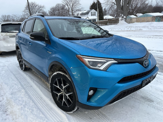 2018 Toyota RAV4 Hybrid SE in Cars & Trucks in Grand Bend - Image 3