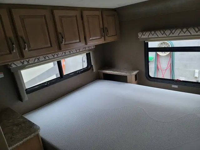 2019 Thor Motor Coach Four Winds 31W in RVs & Motorhomes in Penticton - Image 17