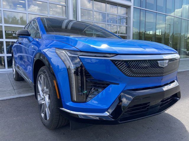 2025 Cadillac OPTIQ Luxury in Cars & Trucks in Calgary