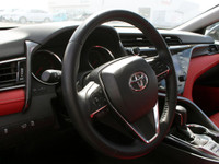 ADVANCED SAFETY FEATURES »» Backup camera enhances parking visibility »» Advanced airbag system for... (image 9)