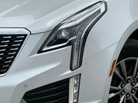 Ultra view sunroof, built in navigation, AWD, front and rear park assist, leather appointed seating,... (image 6)