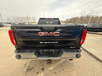 2020 GMC Sierra 2500HD SLT Crew Cab 4x4 - Standard BoxExperience power, luxury, and versatility with... (image 4)