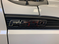 FORD F-550 XL 2014 CUBE 16 PIEDS AVEC ÉLÉVATEUR ARRIERE PORTE DE COTÉ PRET POUR LE TRAVAIL DISPONIBL... (image 3)