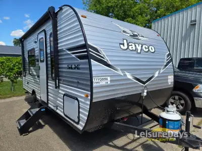 Jayco Jay Flight SLX travel trailer 175FQ highlights: Full Rear Bath 8,000 BTU Wall Mount A/C Front...