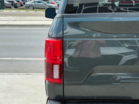 JUST ARRIVED! DON'T MISS OUT ON THIS ONE!! V8 5.0! LARIAT! PANORAMIC ROOF, LEATHER! A MUST SEE!! CLE... (image 8)