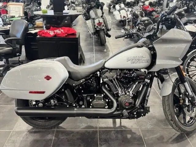 2025 Harley-Davidson Low Rider ST in Street, Cruisers & Choppers in Sudbury - Image 6