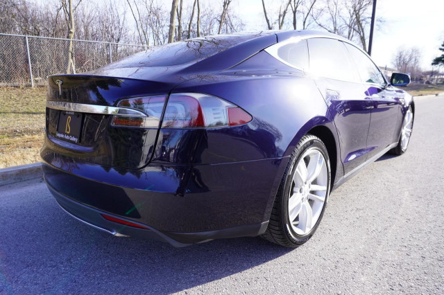 2013 Tesla Model S NO ACCIDENTS / LOCAL / LOW KM'S / 7 PASS / 60 in Cars & Trucks in Mississauga / Peel Region - Image 4