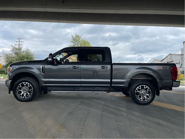 2020 Ford F-350 Lariat FX4 DIESEL PWR HEATED/COOLED LEATHER NAVI in Cars & Trucks in Delta/Surrey/Langley - Image 4