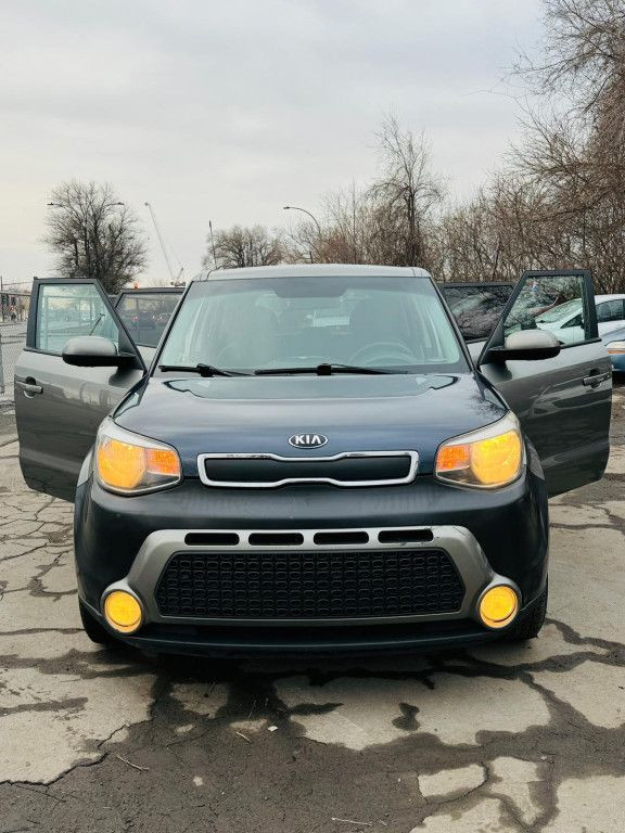 2014 Kia Soul in Cars & Trucks in City of Montréal