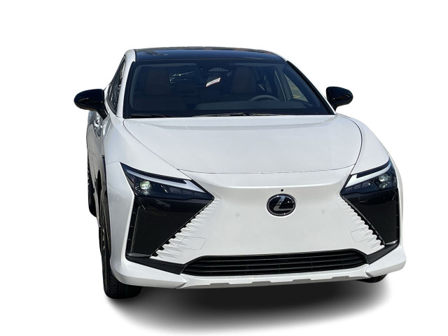 2024 Lexus RZ RZ 450e / Luxe / Camera / Toit ouvrant / Bluetooth in Cars & Trucks in Laval / North Shore - Image 3