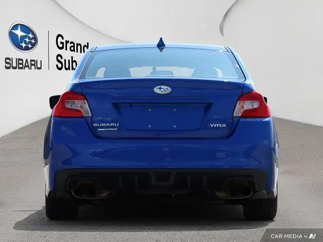2018 Subaru WRX Manual | Heated Seats | Sunroof dans Autos et camions dans Grande Prairie - Image 5