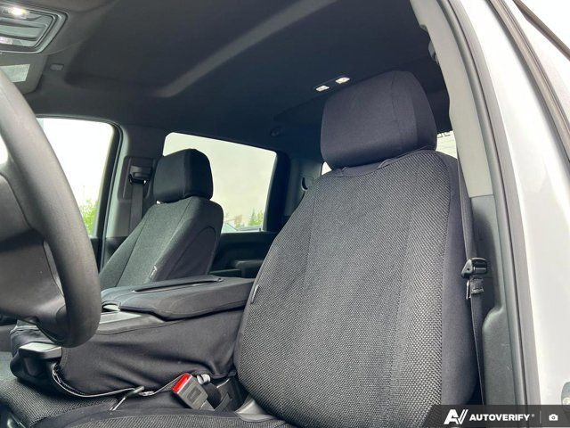 2024 Chevrolet Silverado 2500HD Custom 4WD Crew Cab | in Cars & Trucks in Strathcona County - Image 3