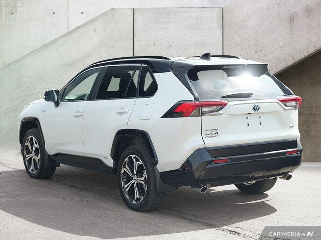 2023 Toyota RAV4 Prime XSE | ONE OWNER | LOW KMS in Cars & Trucks in Hamilton - Image 3