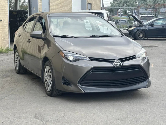 Toyota Corolla LE berline 4 portes CVT 2017 à vendre in Cars & Trucks in City of Montréal - Image 3