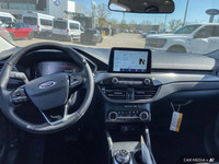 This Ford Escape has a strong Intercooled Turbo Premium Unleaded I-3 1.5 L/91 engine powering this A... (image 9)