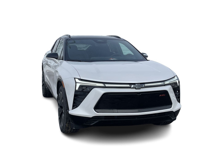 2025 Chevrolet Blazer EV RS in Cars & Trucks in City of Montréal - Image 3