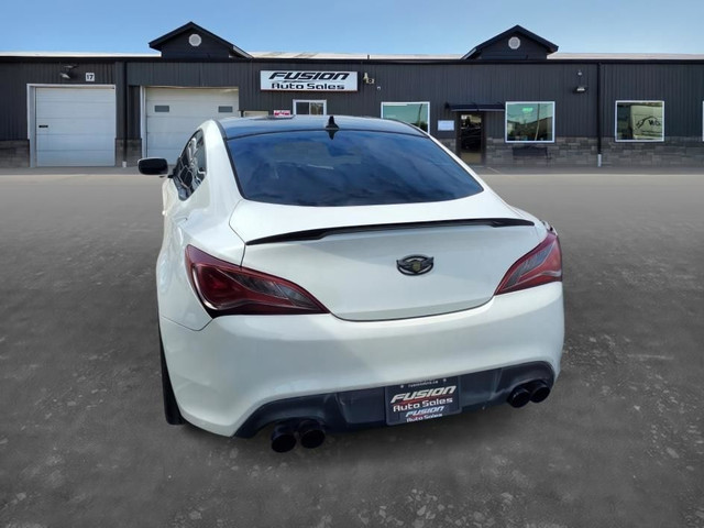 2013 Hyundai Genesis Coupe Premium-LEATHER-SUNROOF-NAVIGATION-EX in Cars & Trucks in Leamington - Image 4
