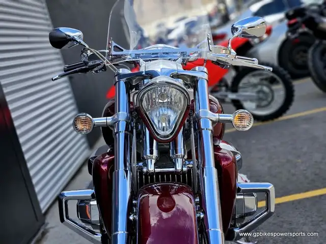 2005 Honda Rune 1800 in Street, Cruisers & Choppers in Oshawa / Durham Region - Image 7