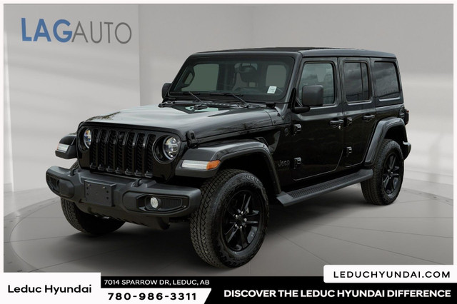 2022 Jeep Wrangler Unlimited Sahara Altitude Blacked-Out Aesthet in Cars & Trucks in Edmonton