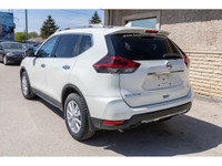CLEAN CARFAX, MANITOBA VEHICLE! - 2.5L Engine - FWD - Automatic Transmission - Remote Start - Apple... (image 4)