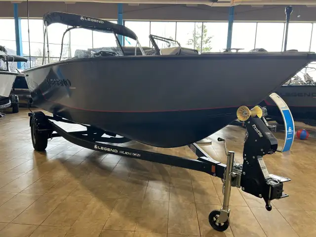 2023 Legend 20 XTR Troller avec Direction Hydraulique in Powerboats & Motorboats in Laval / North Shore - Image 5