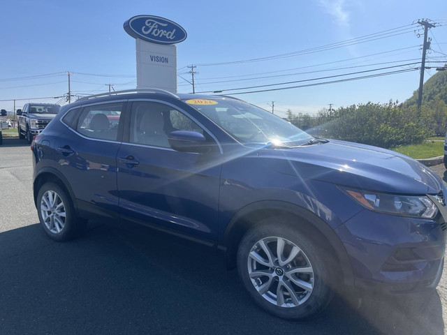 2022 Nissan Qashqai AWD SL CVT in Cars & Trucks in Bathurst