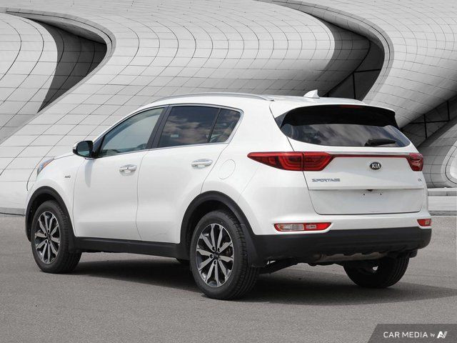 2019 Kia Sportage EX in Cars & Trucks in London - Image 3