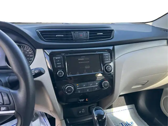 VERY LOW MILAGE 2019 NISSAN QASHQAI S ALL WHEEL DRIVE in Cars & Trucks in Red Deer - Image 14