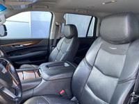 CLEAN CARFAX ONE OWNER, Heated and Cooled Front Seats, 20 Alloys, Full Feature Front Buckets, Power... (image 7)