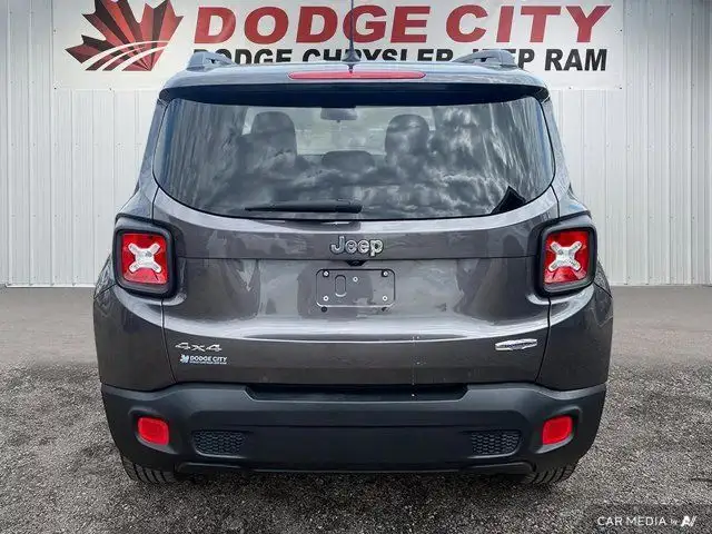 2016 Jeep Renegade North in Cars & Trucks in Saskatoon - Image 6