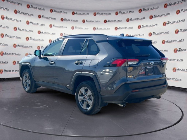2024 Toyota RAV4 Hybrid XLE / AWD / Sunroof / Heated Seats in Cars & Trucks in Calgary - Image 4