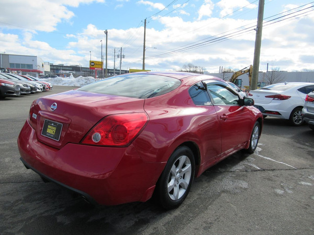 2008 Nissan Altima Coupe 2.5 S CLEAN CARFAX!!! in Cars & Trucks in City of Halifax - Image 4