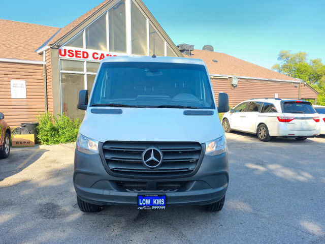 2021 Mercedes-Benz Sprinter 2500 Standard Roof I4 144" | Low Mil in Cars & Trucks in Mississauga / Peel Region - Image 2