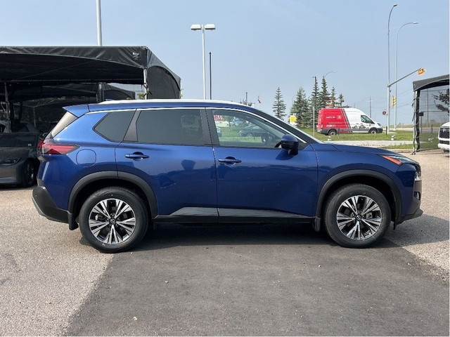 2023 Nissan Rogue SV MOONROOF - ONE OWNER / NO ACCIDENTS in Cars & Trucks in Calgary - Image 4