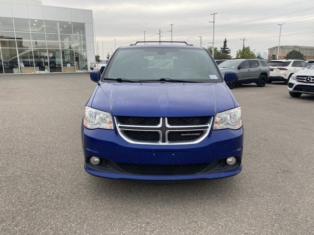 2020 Dodge Grand Caravan Premium Plus in Cars & Trucks in Calgary - Image 2