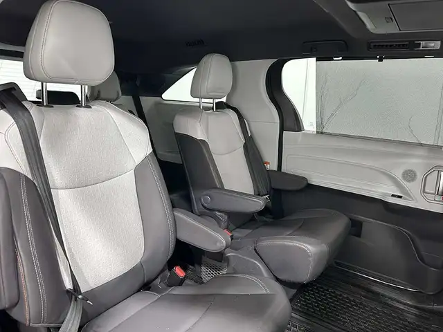 2021 Toyota Sienna AWD XSE TECHNOLOGIE - TOIT OUVRANT - INT. CUI in Cars & Trucks in Québec City - Image 28
