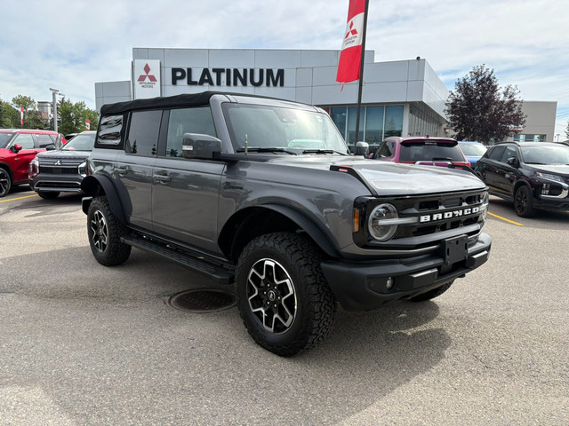 2021 Ford Bronco Outer Banks Low KM | Clean Carfax | Navigation in Cars & Trucks in Calgary