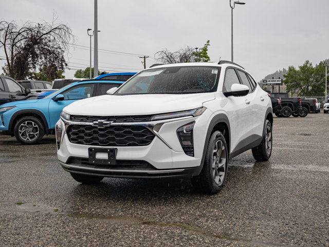 2025 Chevrolet Trax LT in Cars & Trucks in Kelowna - Image 4