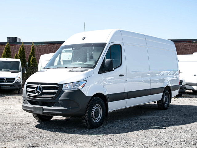 2023 Mercedes-Benz Sprinter in Cars & Trucks in Mississauga / Peel Region - Image 3