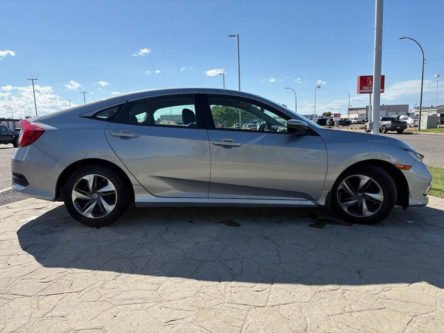 2019 Honda Civic LX in Cars & Trucks in Lethbridge - Image 2