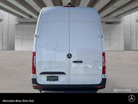 Mercedes-Benz Rive-Sud, la destination Mercedes-Benz par excellence. Bienvenue en première classe. D... (image 3)