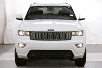 Experience the perfect balance of style, capability, and comfort with the 2020 Jeep Grand Cherokee A... (image 1)